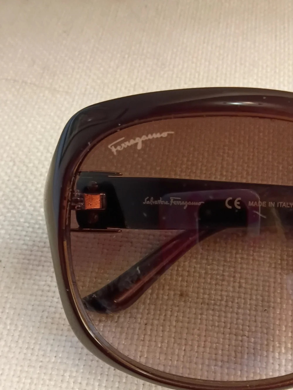 Salvatore Ferragamo Dark Brown Gradient Oversized Women's Sunglasses Brown Frame